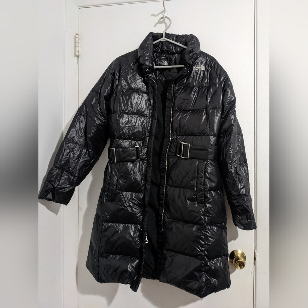 North Face Women's Shiny Long Winter Jacket (Medium)